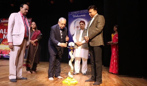 संस्कृति विवि एल्युमिनाई मीट2023: एल्युमिनाई करते हैं अपने विवि का नाम रौशनः डा.हरिवंश