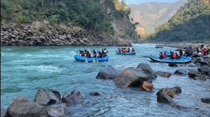 आर्मी अड्वेंचर चौलेंज कप में मथुरा के मेजर सचिन ने लहराया परचम