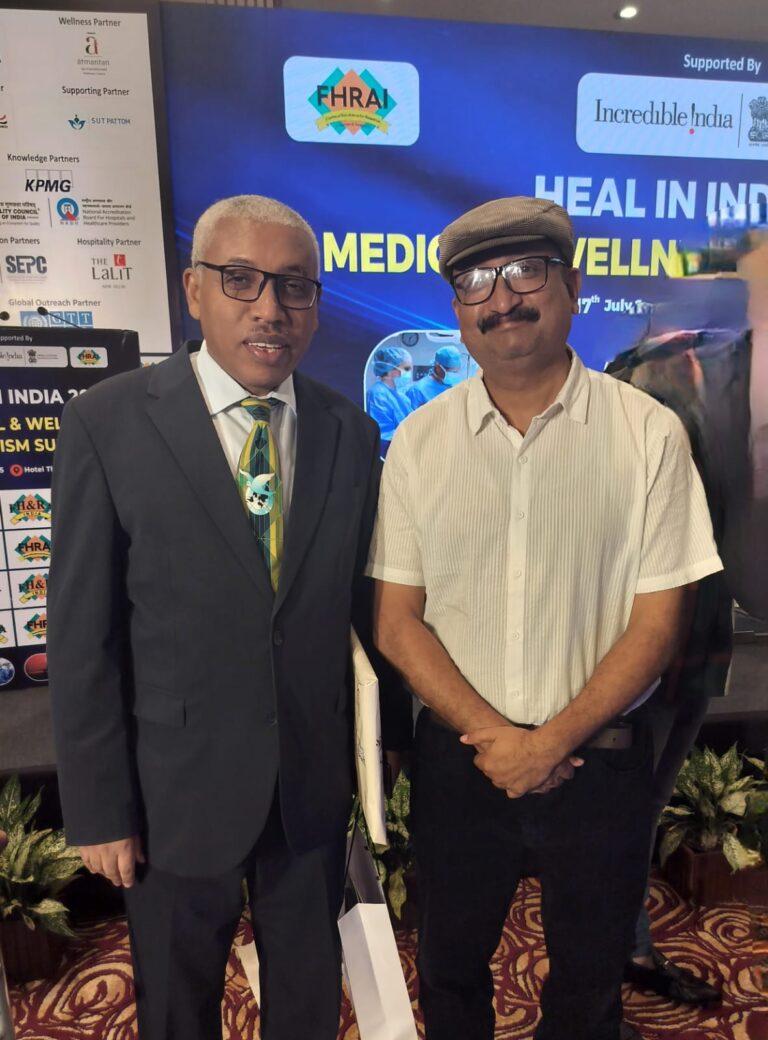 इथियोपिया के उप मिशन प्रमुख मोलालिन अस्फाव से भी मुलाकात करते संस्कृति विवि के प्रो.रतीश कुमार।