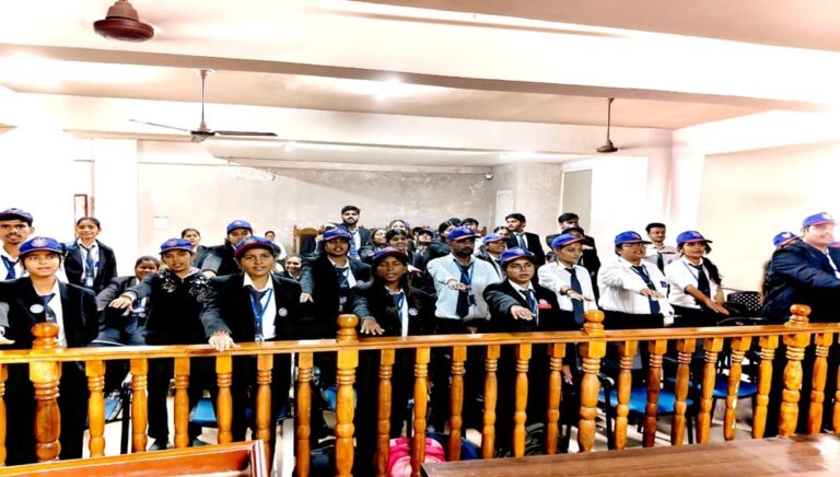 संस्कृति विवि की एनएसएस यूनिट ने संविधान के प्रति किया जागरूक