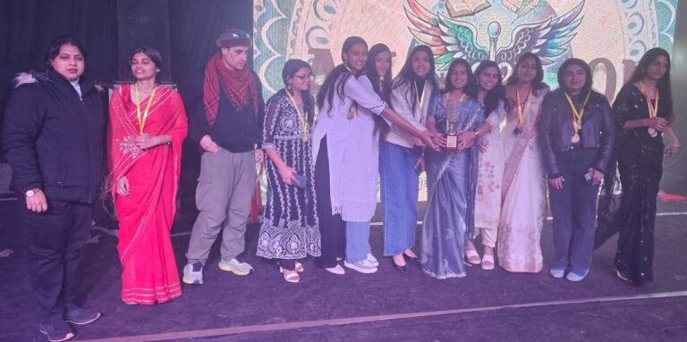 पारितोषिक वितरण के साथ के.डी. मेडिकल कॉलेज में एक्जॉन-2025 का समापन