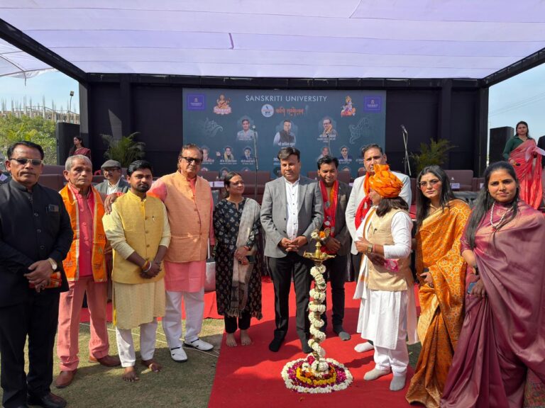 संस्कृति विश्वविद्यालय में बही हास्य, ओज और ऋंगार की त्रिवेणी